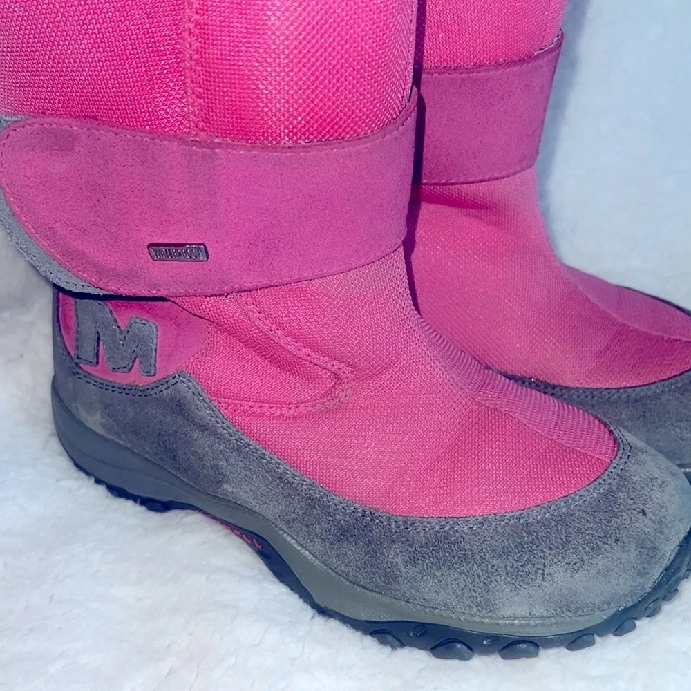 Merrell durable stylish